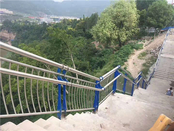 葫芦岛不锈钢桥梁栏杆